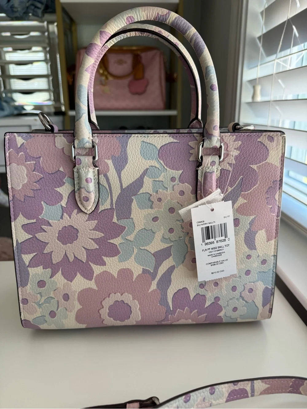 Coach Maggie Tote - Picture 5 of 13